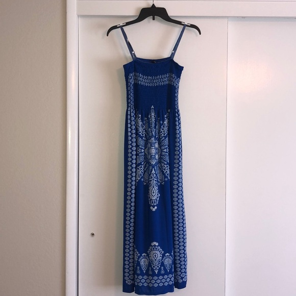 Just Love Dresses & Skirts - Pretty maxi style dress